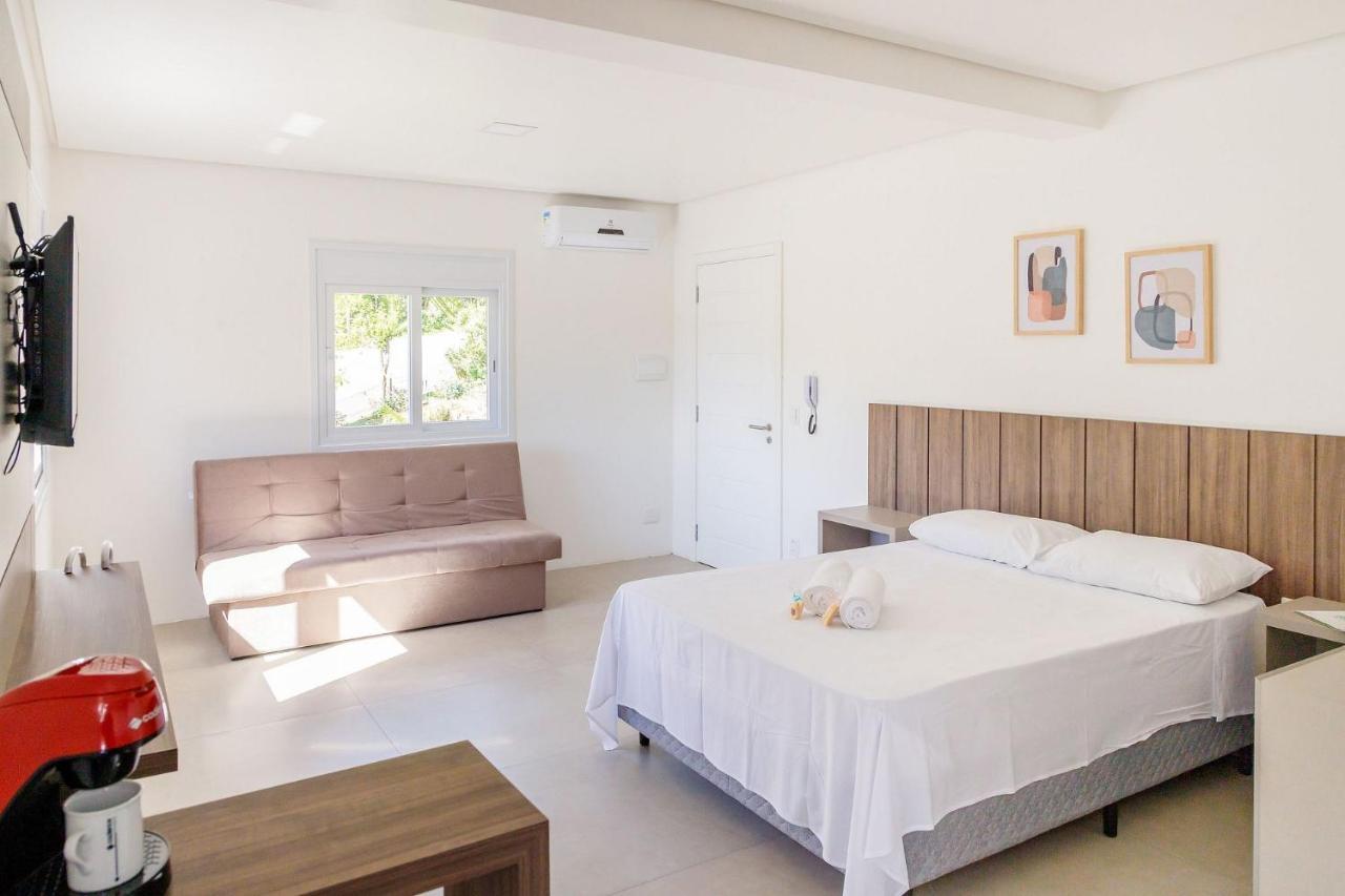 Appartamento Locar-In Gramado Flat Centro A 600 M Da Rua Coberta Esterno foto