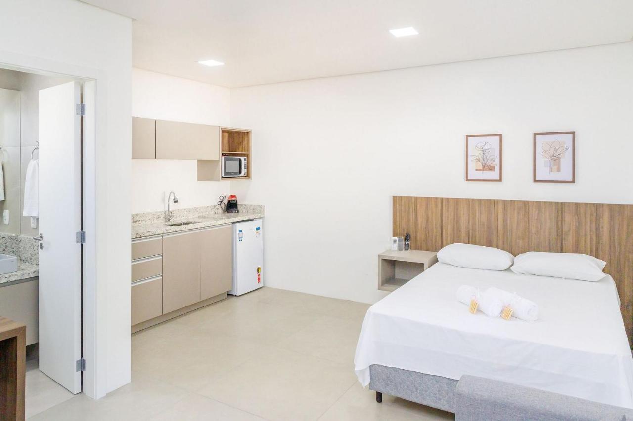 Appartamento Locar-In Gramado Flat Centro A 600 M Da Rua Coberta Esterno foto
